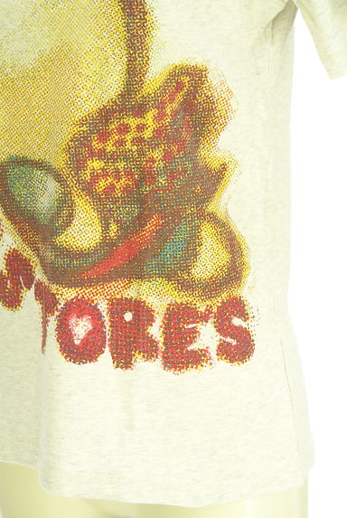 クリックで大画像表示 drug store's(ドラッグストアーズ)の古着「羽根プリントTシャツ(Tシャツ)」大画像5へ