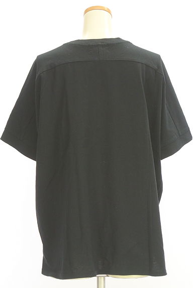 クリックで大画像表示 CUBE SUGAR(キューブシュガー)の古着「ロゴプリントオーバーサイズTシャツ(Tシャツ)」大画像2へ
