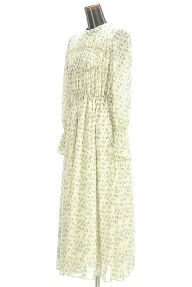 クリックで大画像表示 PROPORTION BODY DRESSING(プロポーションボディドレッシング)の古着「小花柄ロングフレアワンピース(ワンピース・チュニック)」大画像3へ