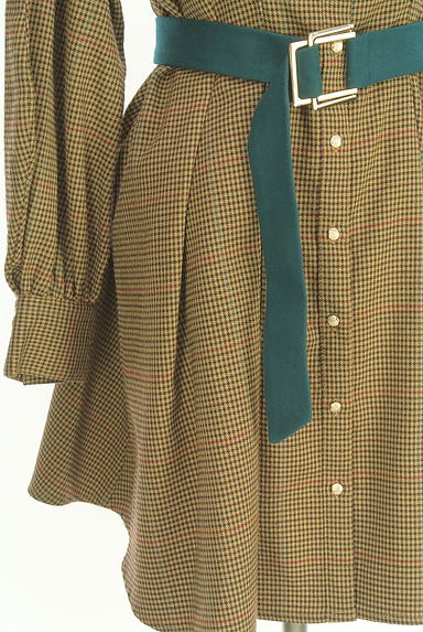 REDYAZEL（レディアゼル）の古着「ガンクラブチェック柄シャツワンピース（ワンピース・チュニック）」大画像５へ