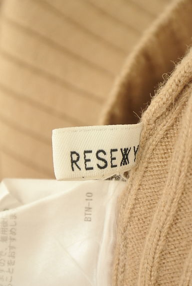 クリックで大画像表示 RESEXXY(リゼクシー)の古着「タートルネックニットミニワンピース(ワンピース・チュニック)」大画像6へ