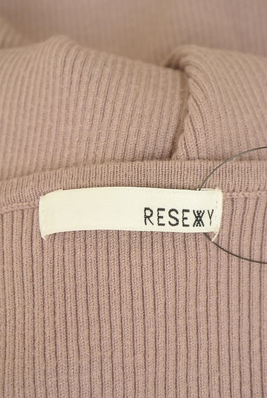 クリックで大画像表示 RESEXXY(リゼクシー)の古着「フロントクロスリブニット膝下ワンピース(ワンピース・チュニック)」大画像6へ