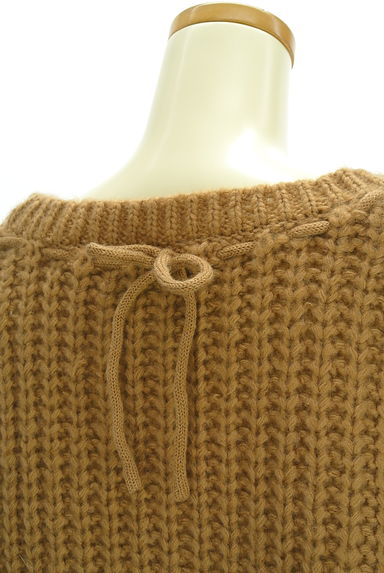クリックで大画像表示 F i.n.t(フィント)の古着「ボリューム袖ケーブルニット(ニット)」大画像4へ