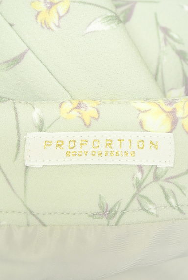 クリックで大画像表示 PROPORTION BODY DRESSING(プロポーションボディドレッシング)の古着「花柄膝下フレアスカート(スカート)」大画像6へ