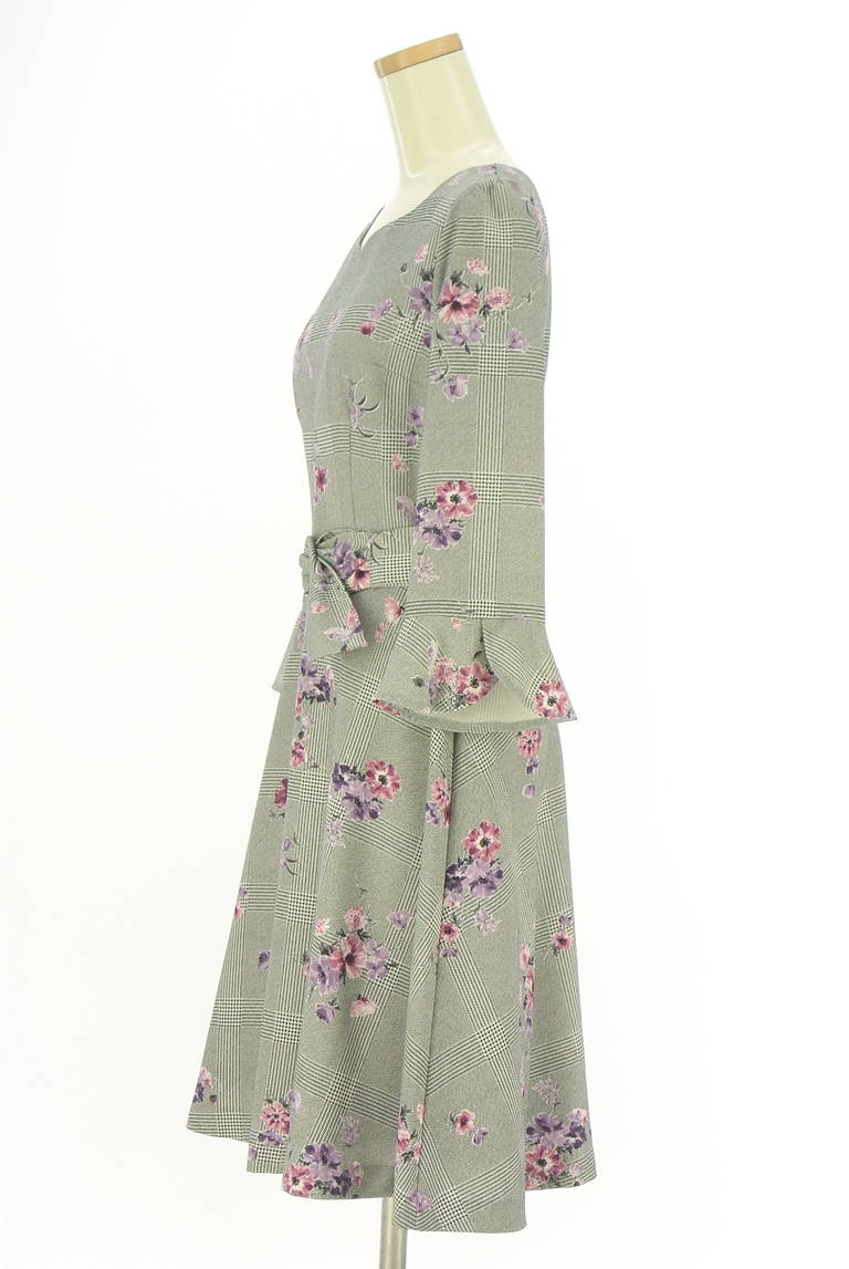 MISCH MASCH（ミッシュマッシュ）の古着「商品番号：PR10348956」-大画像3