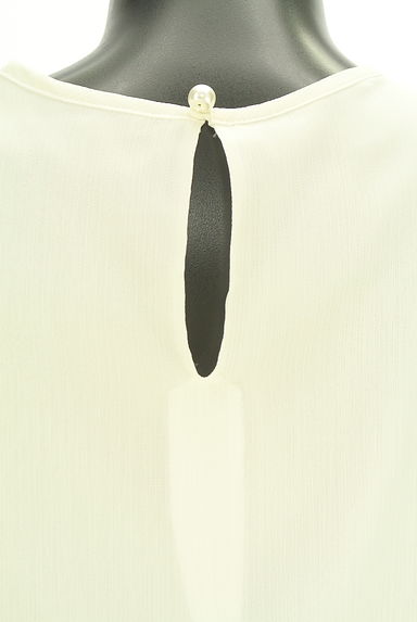 クリックで大画像表示 PROPORTION BODY DRESSING(プロポーションボディドレッシング)の古着「パフスリーブ楊柳シフォンブラウス(ブラウス)」大画像4へ