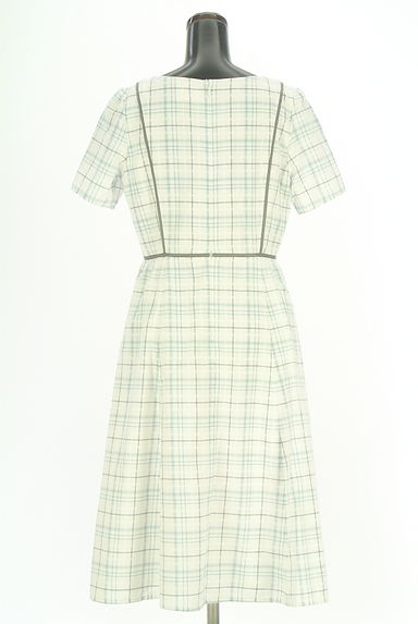 クリックで大画像表示 LAISSE PASSE(レッセパッセ)の古着「膝下丈チェック柄フレアワンピース(ワンピース・チュニック)」大画像2へ
