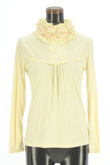 クリックで大画像表示 axes femme(アクシーズファム)の古着「花モチーフ付きハイネックカットソー(カットソー・プルオーバー)」大画像1へ