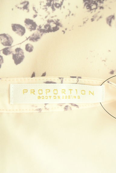 PROPORTION BODY DRESSING（プロポーションボディドレッシング）ワンピース買取実績のブランドタグ画像
