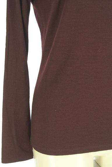 クリックで大画像表示 COMME CA(コムサ)の古着「Gabardine K.T ビーズ刺繍カットソー(カットソー・プルオーバー)」大画像5へ