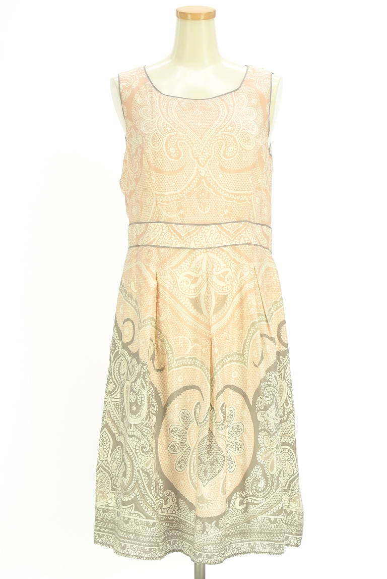 Laura Ashley（ローラアシュレイ）の古着「商品番号：PR10350788」-大画像1
