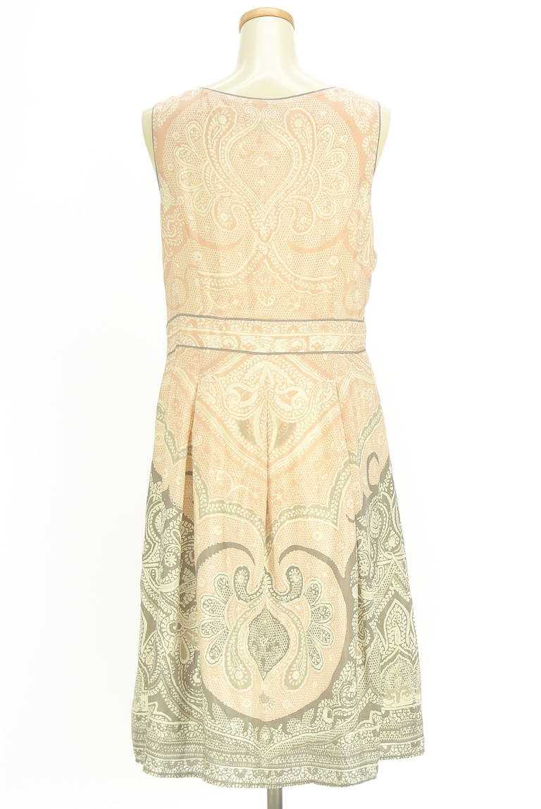 Laura Ashley（ローラアシュレイ）の古着「商品番号：PR10350788」-大画像2