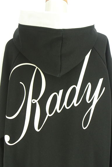 Rady（レディ）の古着「背面ロゴプリントビッグフーディパーカー（スウェット・パーカー）」大画像４へ