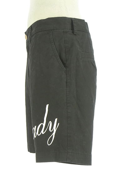 クリックで大画像表示 Rady(レディ)の古着「ロゴ入りショートパンツ(ショートパンツ・ハーフパンツ)」大画像3へ