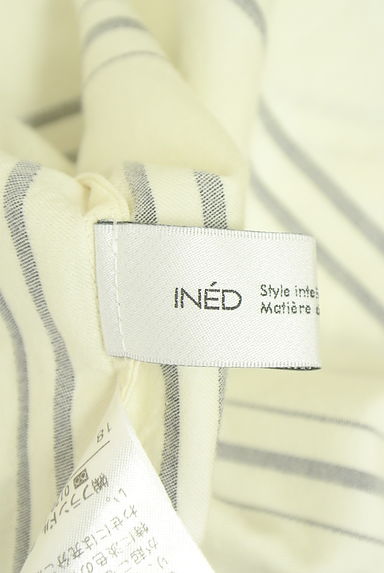 INED（イネド）シャツ買取実績のブランドタグ画像