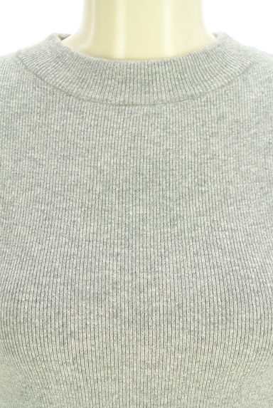 クリックで大画像表示 Snidel(スナイデル)の古着「オーガンジーパフスリーブニット(ニット)」大画像4へ