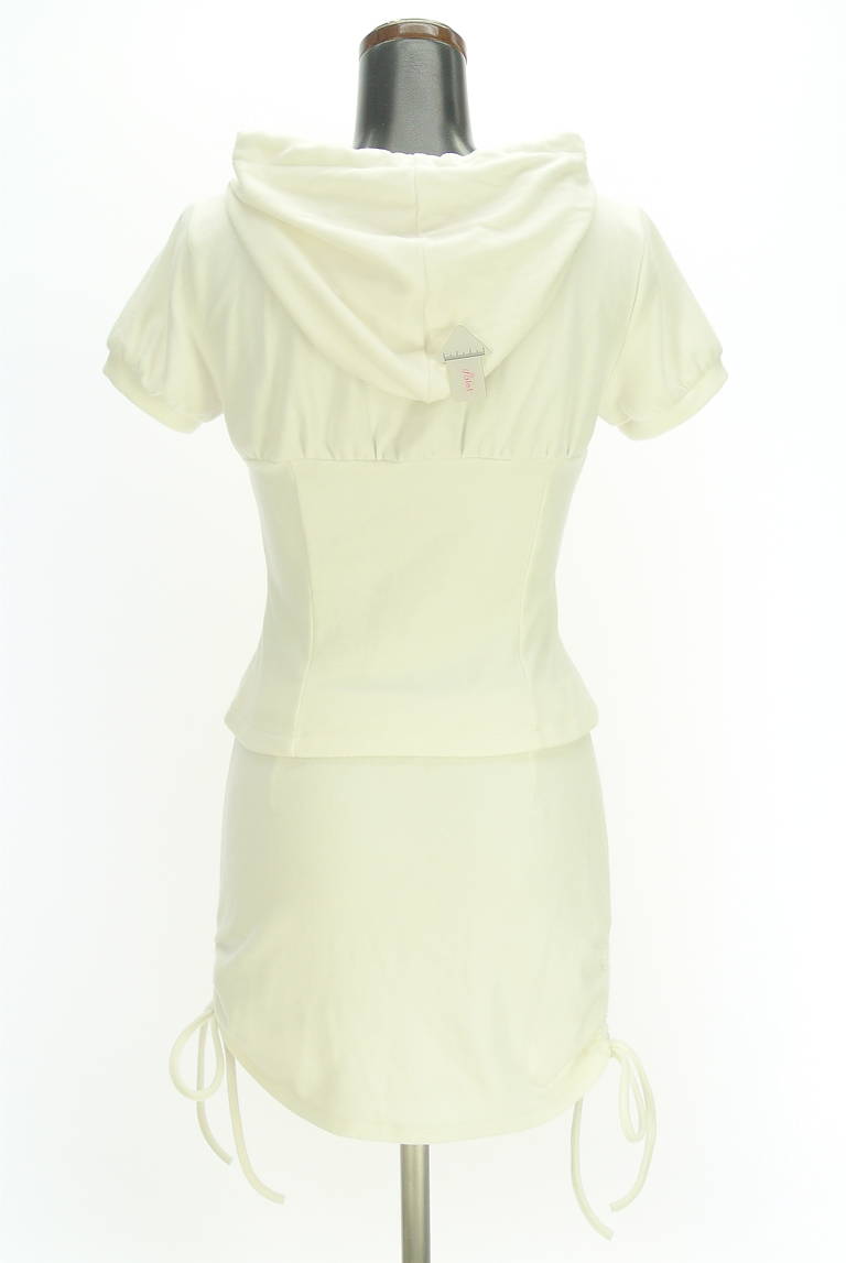 ANDMARY（アンドマリー）の古着「商品番号：PR10350978」-大画像4