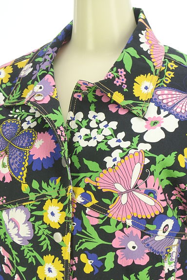 クリックで大画像表示 VIVIENNE TAM(ヴィヴィアンタム)の古着「花柄デニムジャケット(ブルゾン・スタジャン)」大画像4へ