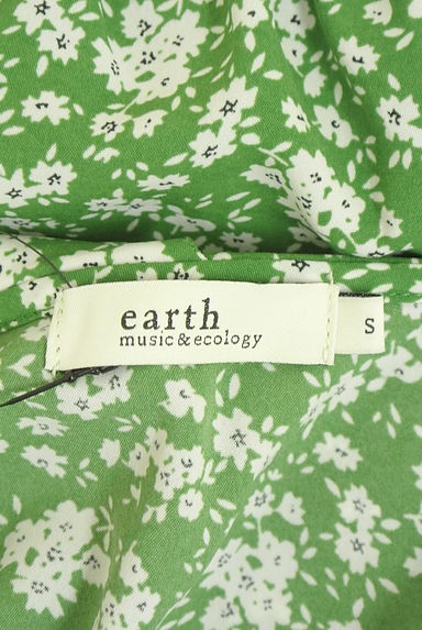 クリックで大画像表示 earth music&ecology(アースミュージック&エコロジー)の古着「半袖小花柄ワンピース(ワンピース・チュニック)」大画像6へ