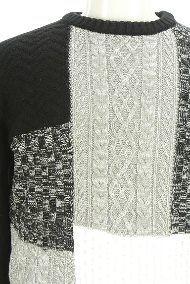 クリックで大画像表示 AZUL BY MOUSSY(アズールバイマウジー)の古着「配色ケーブルニット(ニット)」大画像4へ