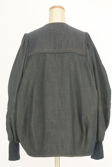 yori（ヨリ）アウター買取実績の後画像