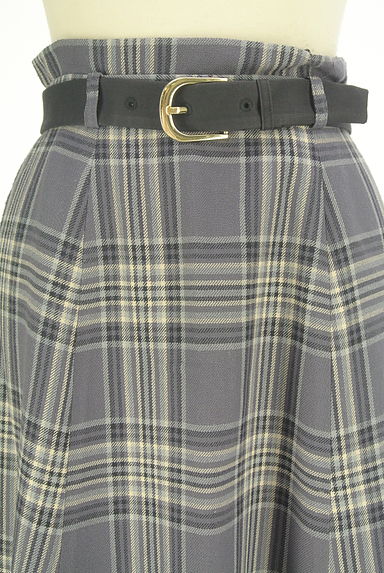 クリックで大画像表示 LAISSE PASSE(レッセパッセ)の古着「ベルト付きチェック膝下フレアスカート(ミニスカート)」大画像4へ