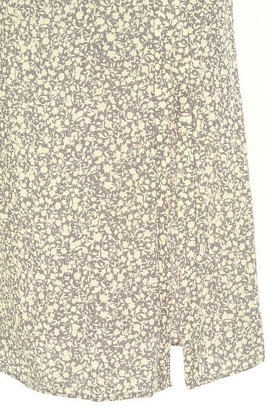 クリックで大画像表示 Snidel(スナイデル)の古着「フラワーマーメイドスカート(ロングスカート・マキシスカート)」大画像5へ