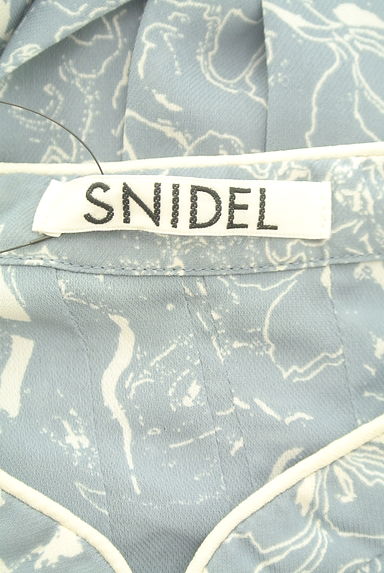 クリックで大画像表示 Snidel(スナイデル)の古着「フラワーシフォンノースリワンピース(ワンピース・チュニック)」大画像6へ