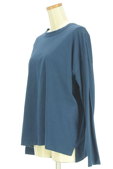 クリックで大画像表示 nop de nod(ノップドゥノッド)の古着「バックワンポイント刺繍ロングTシャツ(カットソー・プルオーバー)」大画像3へ