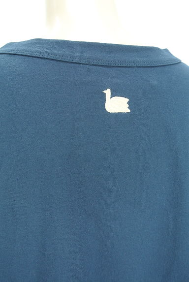 クリックで大画像表示 nop de nod(ノップドゥノッド)の古着「バックワンポイント刺繍ロングTシャツ(カットソー・プルオーバー)」大画像5へ