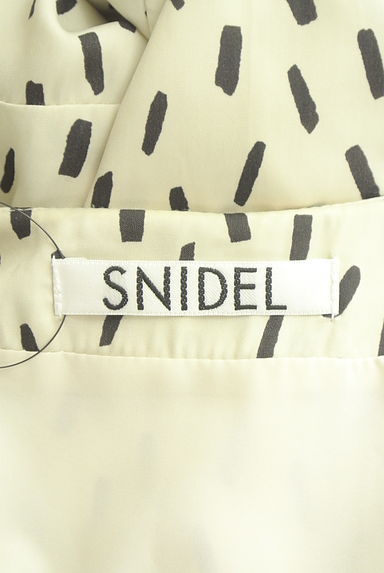 クリックで大画像表示 Snidel(スナイデル)の古着「ビッグカラーロングワンピース(ワンピース・チュニック)」大画像6へ