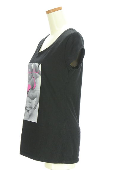 クリックで大画像表示 Rady(レディ)の古着「半袖プリントTシャツ(Tシャツ)」大画像3へ