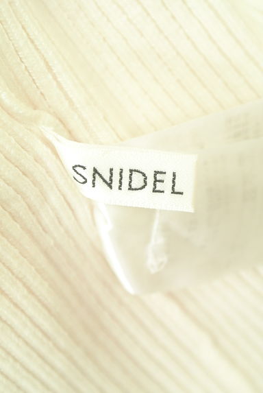 クリックで大画像表示 Snidel(スナイデル)の古着「モックネックノースリリブニットトップス(ニット)」大画像6へ