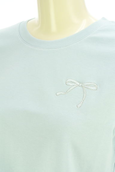 クリックで大画像表示 Rirandture(リランドチュール)の古着「リボン刺繍クロップドT(Tシャツ)」大画像4へ