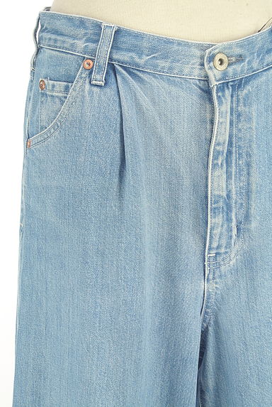 SLOBE IENA（スローブイエナ）の古着「タックワイドデニムパンツ（デニムパンツ）」大画像４へ