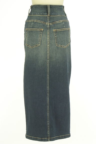 AZUL BY MOUSSY（アズールバイマウジー）の古着「ウォッシュド加工ストレッチデニムスカート（ロングスカート・マキシスカート）」大画像２へ
