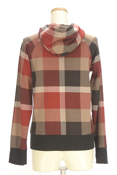 BLUE LABEL CRESTBRIDGE（ブルーレーベル・クレストブリッジ）トップス買取実績の後画像